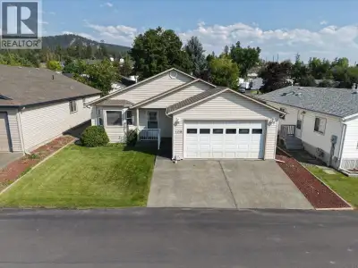 Comfortable one-level living in Dairylane bare land strata! This well-maintained 3 bedroom, 2 bathro...