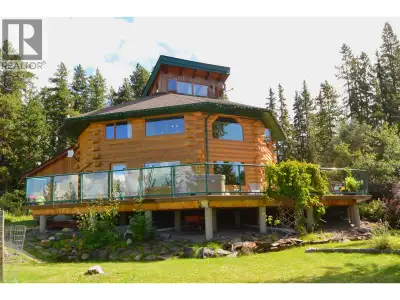 A special 78-acre property combining outstanding views, privacy and a wonderful sense of seclusion,...