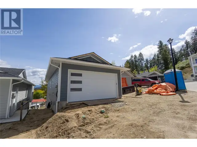 806 Cliff Avenue Unit# 102 Enderby, British Columbia in Condos for Sale in Vernon - Image 3