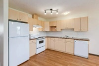 Amenities: In-Suite Laundry • Spacious Suites • Furnace Suite & Building: Three-bedroom townhomes Sp... (image 4)