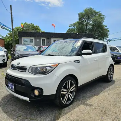 Clean Carfax report Sunroof Blind Spot Detection Power Seats Heated Seats Air Conditioning Keyless E...