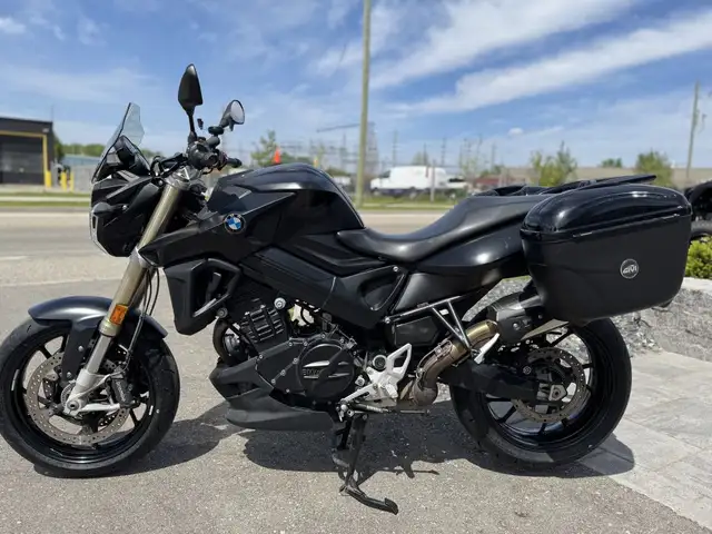 2015 BMW F800R in Sport Bikes in Kitchener / Waterloo - Image 8