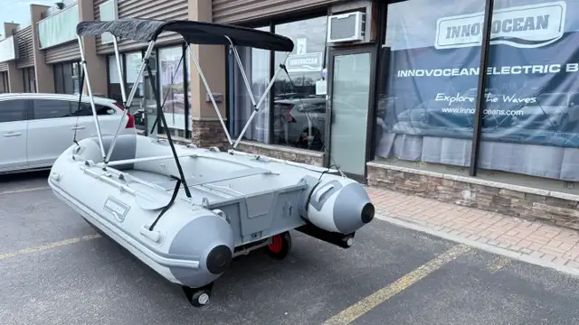  MAC380S Package w/ Canopy & Dolly – April $3500 in Powerboats & Motorboats in Oakville / Halton Region - Image 10