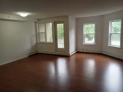 For more infomration or to book a viewing contact Gary at 902-880-8808! Located on a quiet cul-de-sa...