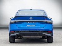 This Nissan Sentra has a strong Regular Unleaded I-4 2.0 L/122 engine powering this Variable transmi... (image 7)