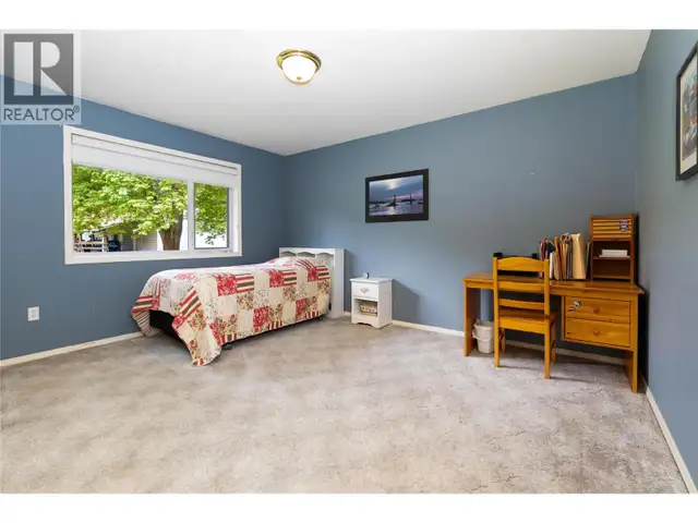 2240 97B Highway SE Salmon Arm, British Columbia in Houses for Sale in Kamloops - Image 18