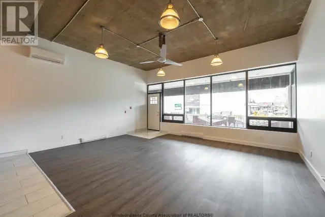 Rare Find! Spacious, stunning renovated LOFT in Long Term Rentals in Windsor Region - Image 14