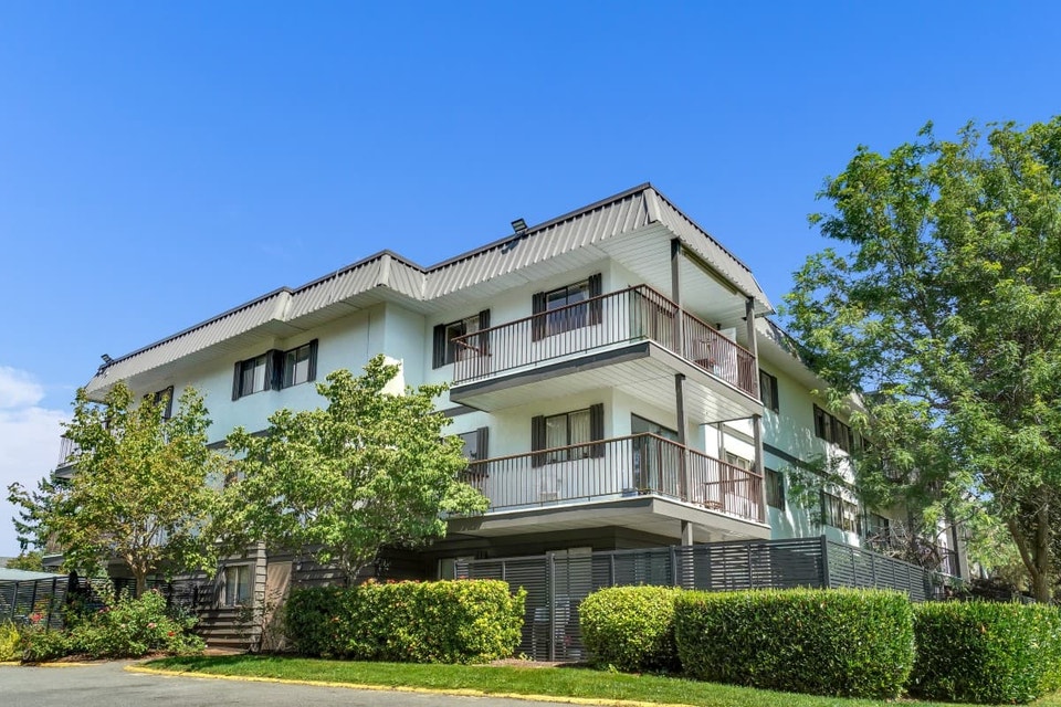 Berry Road Apartments - 1 Bedroom available at 5411 - 208 Street 4