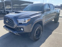 *Vehicle history form conveniently located in vehicle photos. AMVIC LICENSED DEALER ... Engine: Regu... (image 2)
