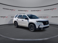 Power Passenger Seat, Power Driver's Seat, Leather Seats, Lane Departure, Hitch Receiver, Heated Ste... (image 1)