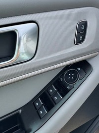 2026 Ford Explorer AMVIC Licensed Engine: 4 Cylinder Engine 2.3L L/100Km City: 11.5 L/100Km Hwy: 8.7... (image 9)