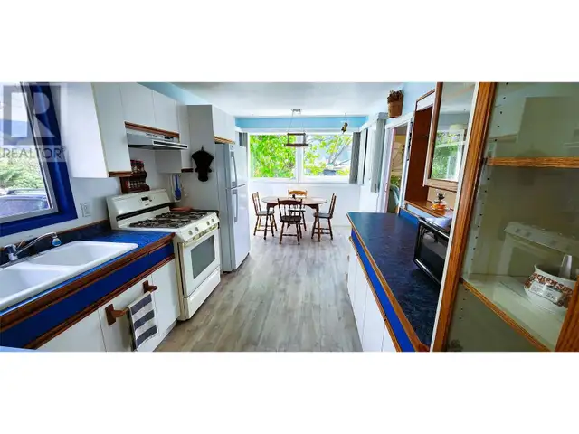 31 Hwy 3A Unit# 7 Keremeos, British Columbia in Houses for Sale in Penticton - Image 9