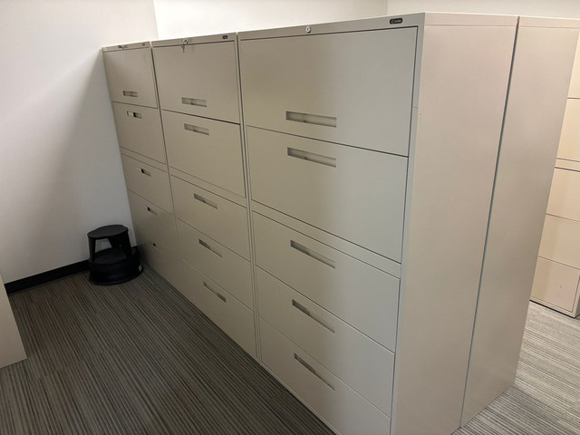 Global 5 Drawer Filing Cabinet-Teknion 5 Drawer Filing Cabinet! in Bookcases & Shelving Units in Mississauga / Peel Region