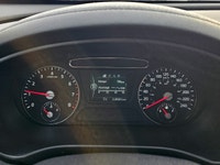 Introducing the stylish 2017 Kia Sorento LX in an elegant Black finish, paired with a capable AWD dr... (image 6)