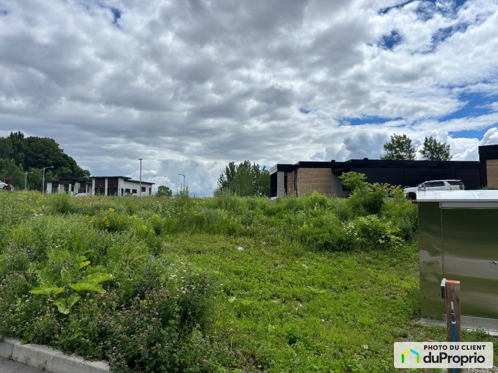 $295,000 - Residential Lot for sale in Cap-Sante — photo 1