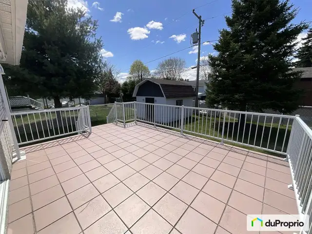 $535,000 - Bungalow for sale in Repentigny (Repentigny) in Houses for Sale in Laval / North Shore - Image 5