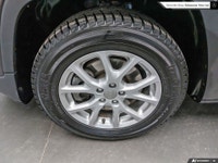 Bluetooth | UConnect 5.0 Multimedia w/ 8.4in Touchscreen Display | Heated Front Seats | Heated Steer... (image 6)