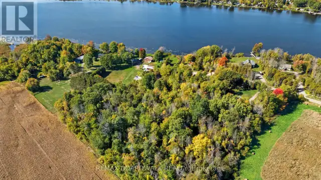72 CORKTOWN LANE Merrickville-Wolford, Ontario in Land for Sale in Ottawa - Image 3