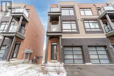 218 DALHOUSIE STREET Vaughan (Vaughan Grove), Ontario