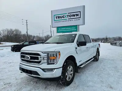 Dominate the road and the job site with this rugged 2022 Ford F-150 XLT, featuring the legendary 3.5...