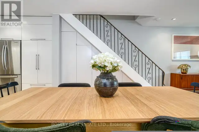 38 HALTON STREET Toronto (Trinity-Bellwoods), Ontario in Houses for Sale in City of Toronto - Image 9