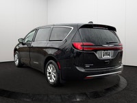 This 2026 CHRYSLER PACIFICA SELECT has the following options Caprice Leatherette Bucket Seats, Remot... (image 3)