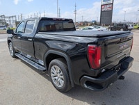 Come finance this vehicle with us. Apply on our website stonebridgeauto.com 2022 GMC Sierra Denali C... (image 4)