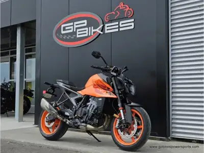 2024 KTM 990 DukeTHE SNIPER Hitting every target with devastating accuracy, the all-new KTM 990 DUKE...