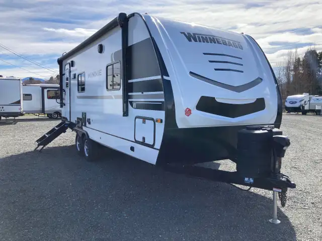 2025 Winnebago MINNIE in Travel Trailers & Campers in Terrace - Image 3