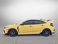 Only 12,770 Miles! This Honda Civic Type R delivers a Intercooled Turbo Premium Unleaded I-4 2.0 L/1... (image 7)