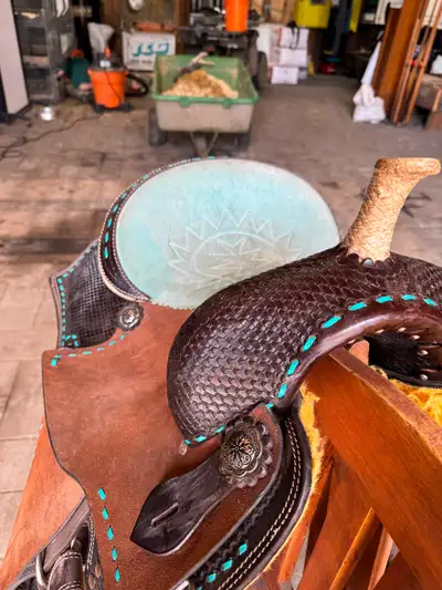 950 western saddle for sale, View more
