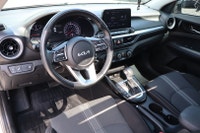 ACCIDENT FREE DONT PAY EXTRA FOR CASH DEAL Your Perfect Companion for Every Journey, Are you ready t... (image 8)