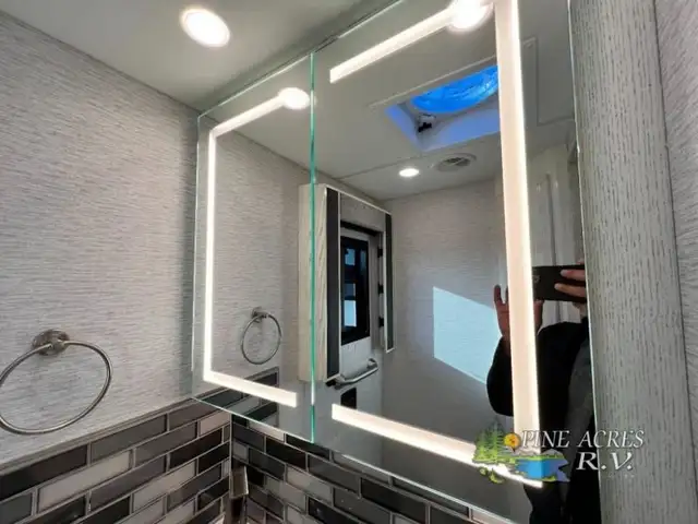 2024 Newmar New Aire 3549 Luxury Diesel Pusher in RVs & Motorhomes in Moncton - Image 57