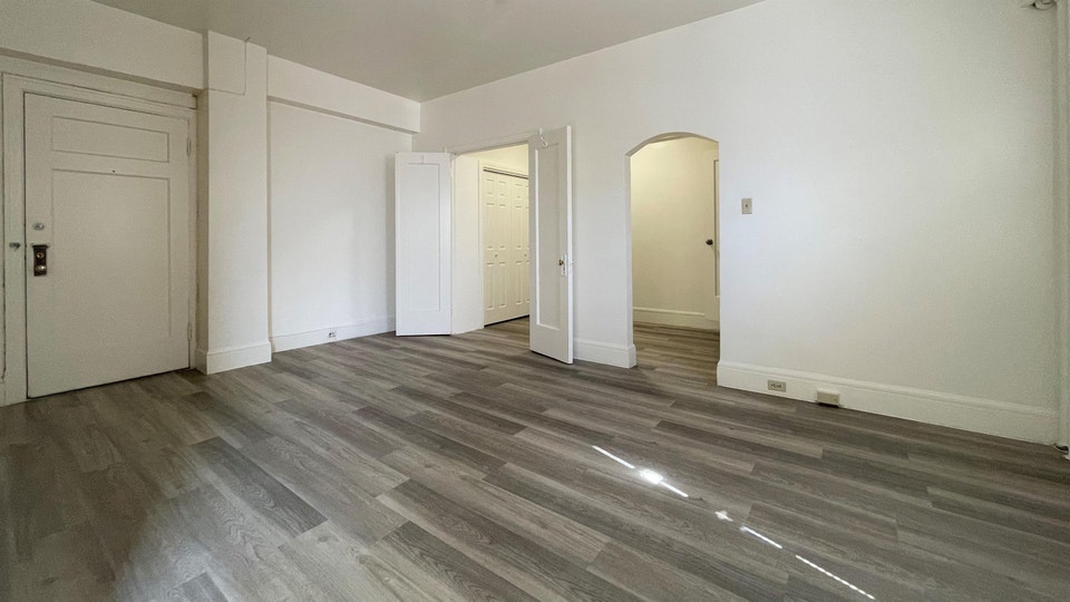 Kenora - One Bedroom Apartment for Rent 3