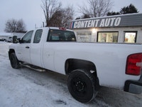 2011 Chevrolet Silverado 2500HD SILVERADO HD 2500 4X4 KING CAB BOITE DE8 PIEDS 5 EN INVENTAIRE INSPE... (image 4)