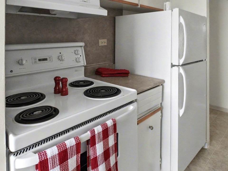 Special Rates on 2 bedrooms - Limited time only! 3