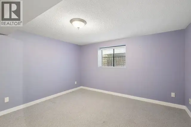 Ground level 3229 W 11TH AVENUE Vancouver, British Columbia in Long Term Rentals in Vancouver - Image 6