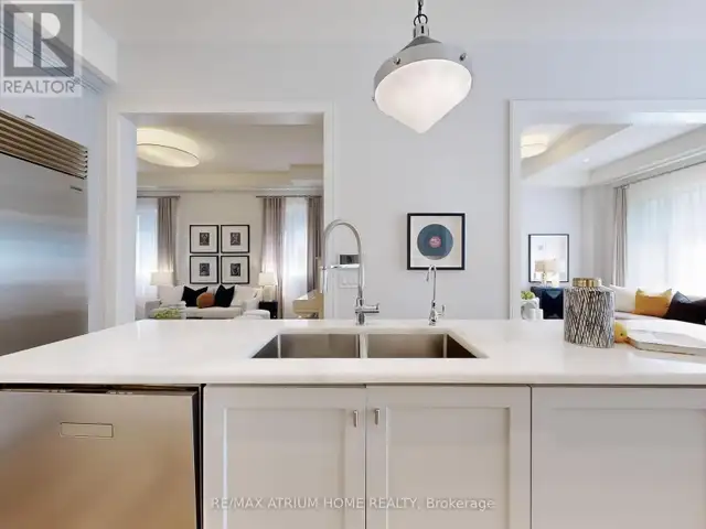 7 ORBIT AVENUE Richmond Hill (Observatory), Ontario in Long Term Rentals in Markham / York Region - Image 15