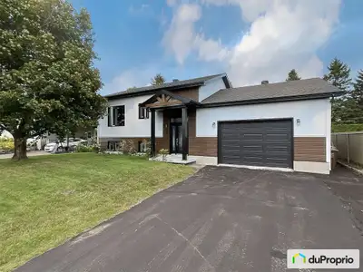 Très belle maison, entièrement reconstruite en 2024 à l'exception de la fondation, offre le confort...