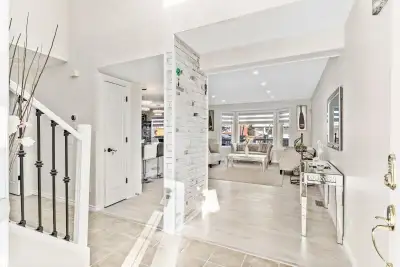 At Horizon Fusion, we provide a high quality interior and exterior painting. And all kind of drywall...