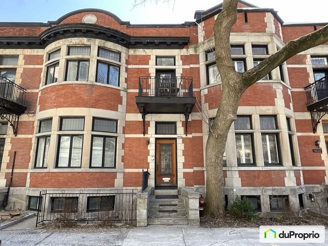 $695,000 - Condominium in Ville-Marie (downtown, old Mtl) — photo 2
