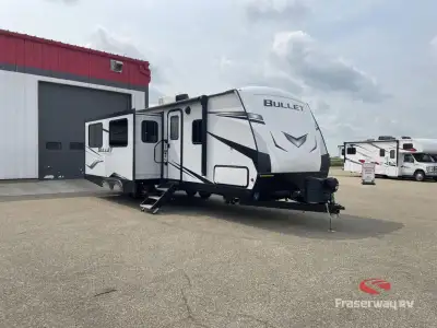 Keystone Bullet travel trailer 258RKSWE highlights: Rear Kitchen Desk/Bar Top Hidden Pantry Double E...
