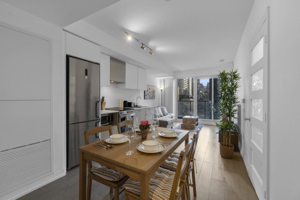 Garden District, 2 bedrooms, by blueground- TOR1403788P 5