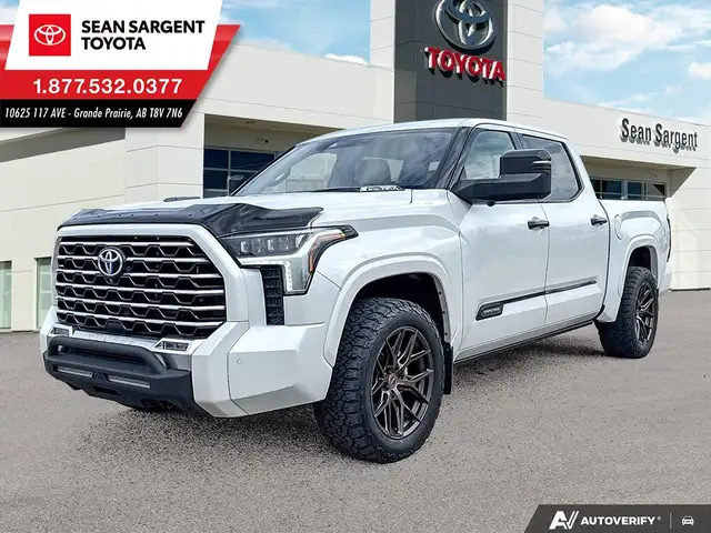 2022 Toyota Tundra Hybrid CrewMax Capstone