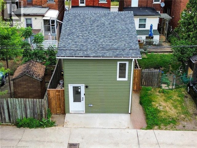 20 ELM Street Hamilton, Ontario in Long Term Rentals in Hamilton