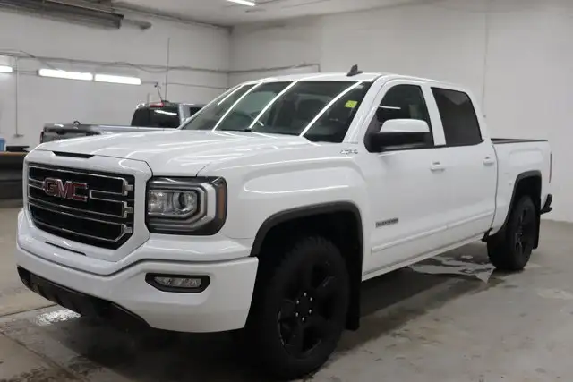 2018 GMC Sierra 1500 SLE in Cars & Trucks in Saskatoon - Image 5