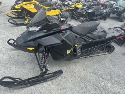 2022 Ski-Doo Renegade X 600R Etec À VENDRE Ski-Doo Renegade X 600R E-TEC 2022 Ce Renegade X 600R E-T...