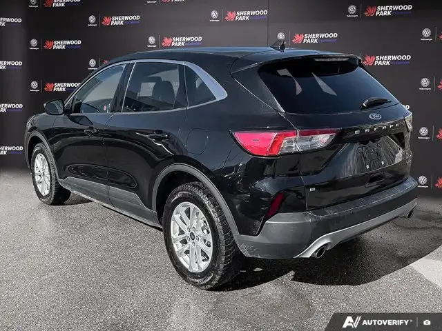 2021 Ford Escape SE | AWD | HEATED SEATS & STEERING | CARPLAY in Cars & Trucks in Edmonton - Image 5