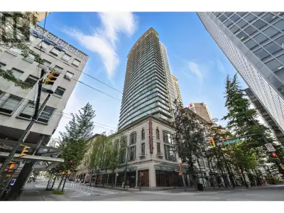 LOCATION!LOCATION!LOCATION! One Bedroom & Den unit in the sought-after HUDSON in prime Downtown Vanc...
