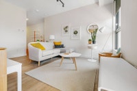 Situé au coeur de Montréal, Le Art offre cinq types de suites loft: des suites à une chambre, deux c... (image 4)